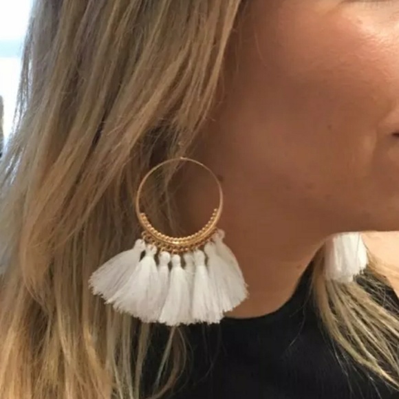 White & Gold Drop Dangle Earrings! - Picture 4 of 5